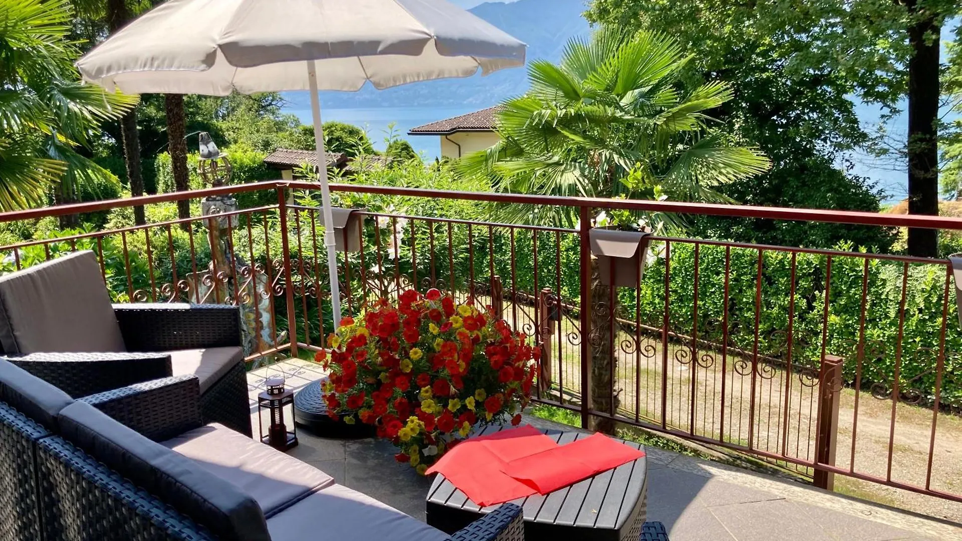 Casa Dell'Artista Villa Luino Tatil Evi